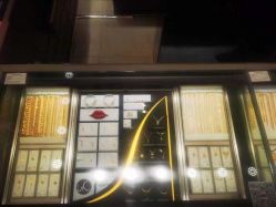 -周大福CHOW TAI FOOK(浦东八佰伴店)