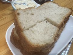 -敖特尔布里亚特美食坊(世纪花苑店)