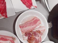 -山焱·炭火自助烤肉(周浦万达店)
