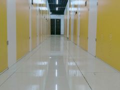 -安东易迷你自助仓储寄存仓库(草桥店)