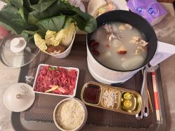 -安雅国际月子会所(拱北森宇富通店)
