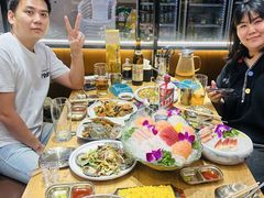 -青瓦餐厅·生鱼片·韩园烤肉(西塔店)