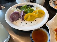 五味海鲜水饺拼盘-东莱馋房(陆家嘴店)