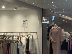 -广州壹马服装广场