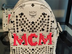 -MCM(比斯特上海购物村店)