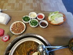 -杨记山珍鸡煲菌汤锅