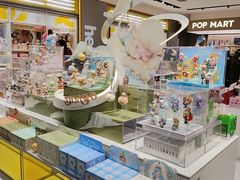 -泡泡玛特POPMART(凯德大峡谷店)