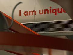 -UNI UNI(环亚凯瑟琳店)