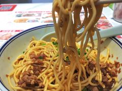 -潮人潮品隆江猪脚饭(城壹汇·流花店)