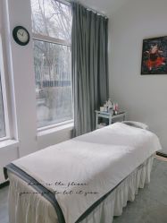 -小颜秘家·韩国整骨