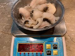 -渝是乎酸菜鱼·川渝小炒(新世界百货望京店)