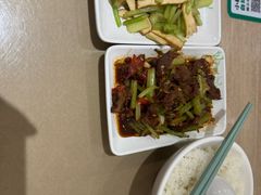 -老乡鸡(融科天地店)