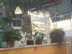 -芳芳餐厅(白沙路店)