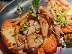 -春树下·树屋花房西餐厅(罍街AS1980店)