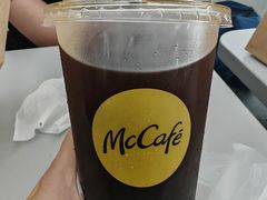 -麦当劳(上海虹桥站30B检票口楼上)