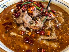 水煮肉片-付掌柜在成都·热炒砂锅集(金禾店)