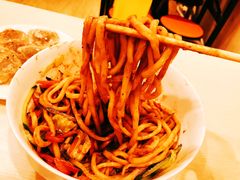 -黑八私房老北京炸酱面