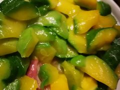 -云海肴·汽锅鸡·云南菜(天山百盛优客店)