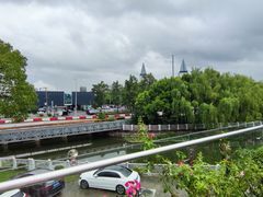 -上海星瀚奔驰4S店(红柳路店)