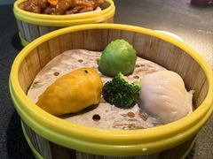 鲜虾饺三拼-蝴蝶里·粤菜·点心(滨江龙湖店)