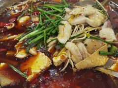 -乡土特色.冷锅鱼.牦牛肉汤锅