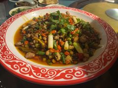 -牟记江湖重庆地标特色菜鱼蛋海鲜羊蝎子(巴南区黑金冠十多年好店)