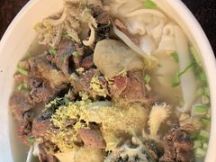 -潮镇老尾牛杂(环城西路店)