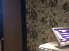 -欢乐糖果KTV(长江店)