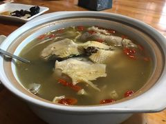 正宗土鸡煲-礼耕堂·百年茶人餐厅(梅家坞店)