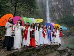 -龙瀑仙洞