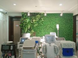 -YooMee优美智能科技美肤机构