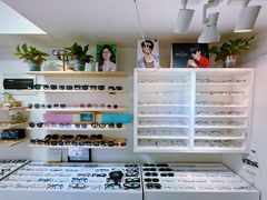 -天空之镜眼镜店蔡司依视路授权店(天通苑店)