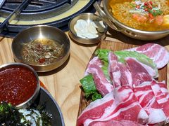 -金顺碳烤肉(番禺傍江地铁站店)
