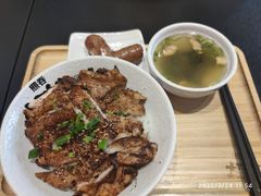 -熊吞·大碗丼烧肉饭(西市场嘉华店)