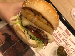 -The Habit Burger Grill 哈比特汉堡(爱琴海店)
