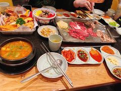 -犟牛家·榴莲烤肉(五棵松店)