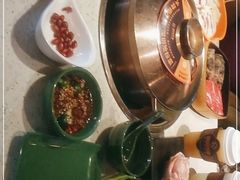 -润园四季椰子鸡火锅(海上世界店)