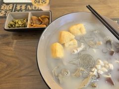 金陵鸭血粉丝汤-以茸鱼汤面(凯德天府店)