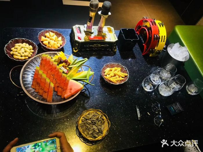 脸谱ktv图片 - 第3张