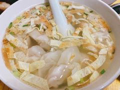 小馄饨-黄阿姨锅贴大王(万航渡路店)