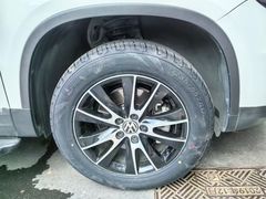 -倍耐力轮胎专卖店(碧云路店)