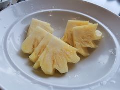 -江宴渔村·鱼鲜土菜(紫荆广场店)