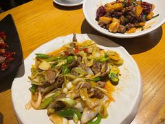 -隔壁老王·家常云南菜(花巷店)