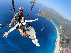 -费特希耶滑翔伞