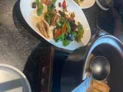 -五谷丰登农家院·地道胶东菜·海鲜烧烤(威海店)