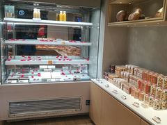 零售区-好利来(龙首印象城店)