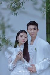 -至臻微拉婚纱摄影