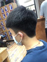 -首脑美发沙龙