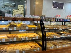 -光明牛奶棚(南泉店)