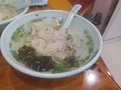 -潘国仙耳光馄饨(黄家阙路店)